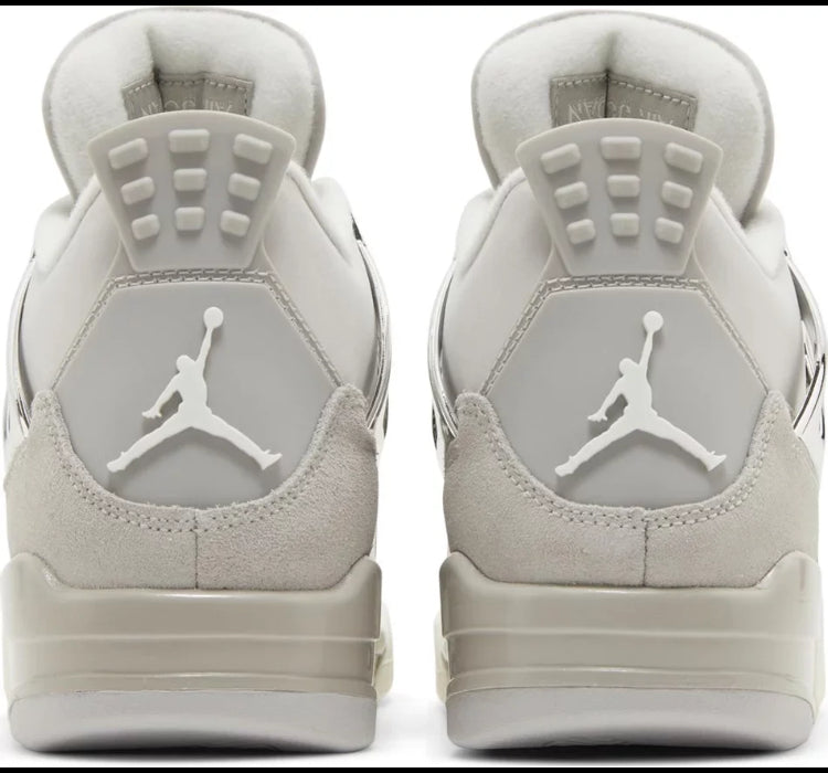 Jordan 4- Retro Frozen Moments